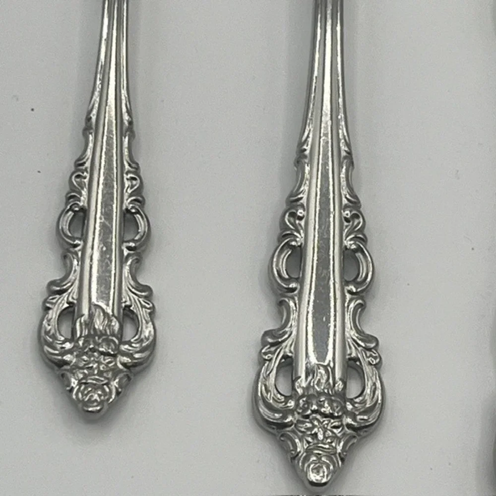 Oneida Community Affection Stainless Flatware 5 Piece Place Setting Floral